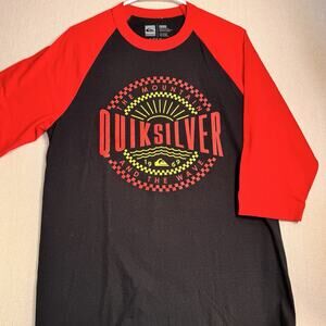 Quicksilver T-Shirt Men's XL Black & Red, 3/4 Sleeve Mountain & Wave SURFING